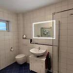 דירה Gartenblick Mit Terrasse באד אבאך