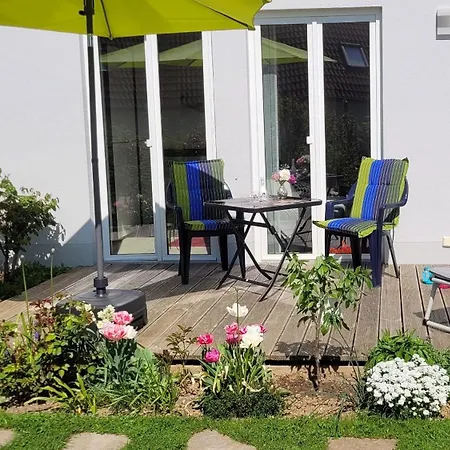 Апартаменты Gartenblick Mit Terrasse